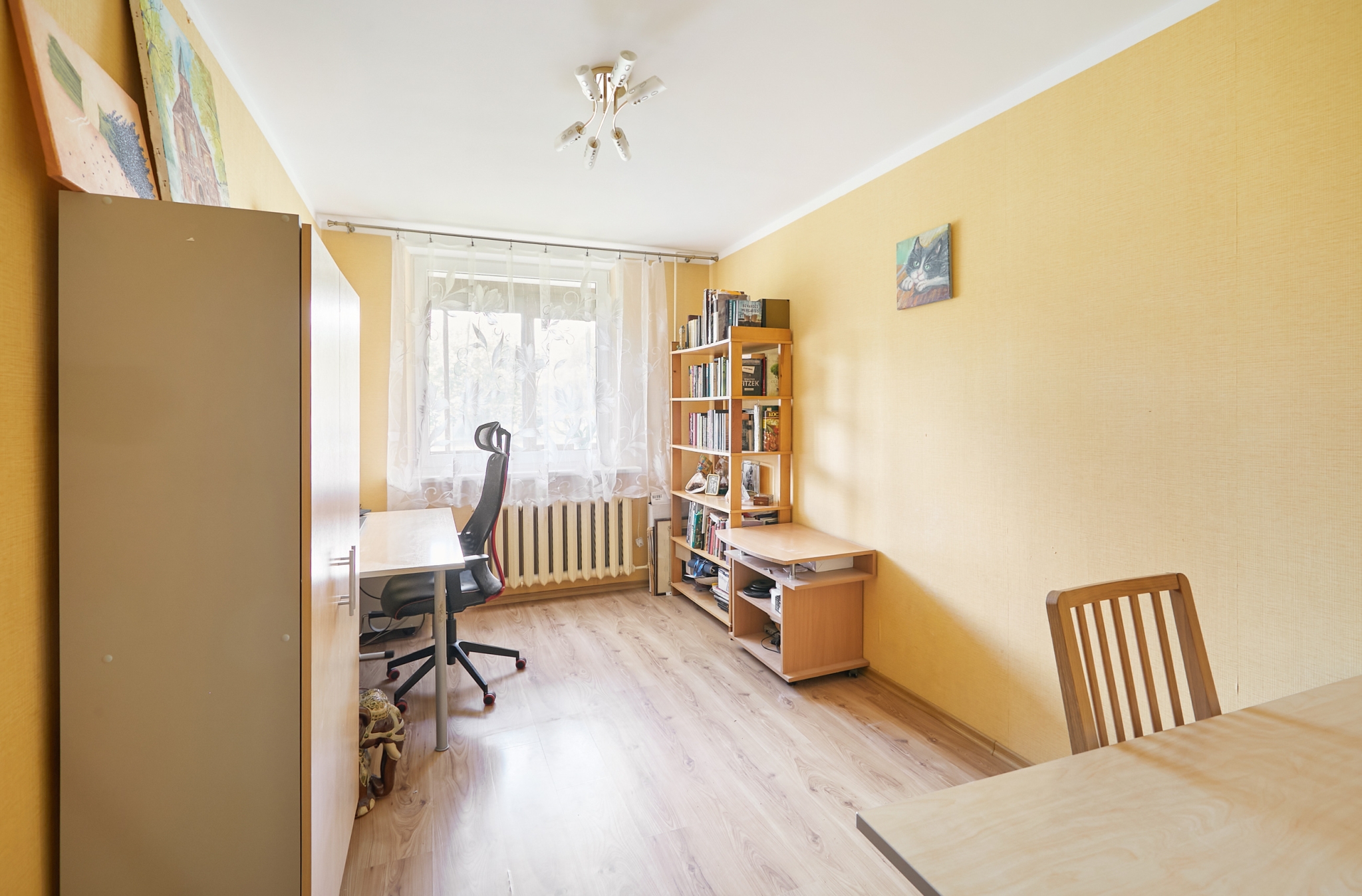 4 kambarių butas – strategiškai patogioje miesto vietoje