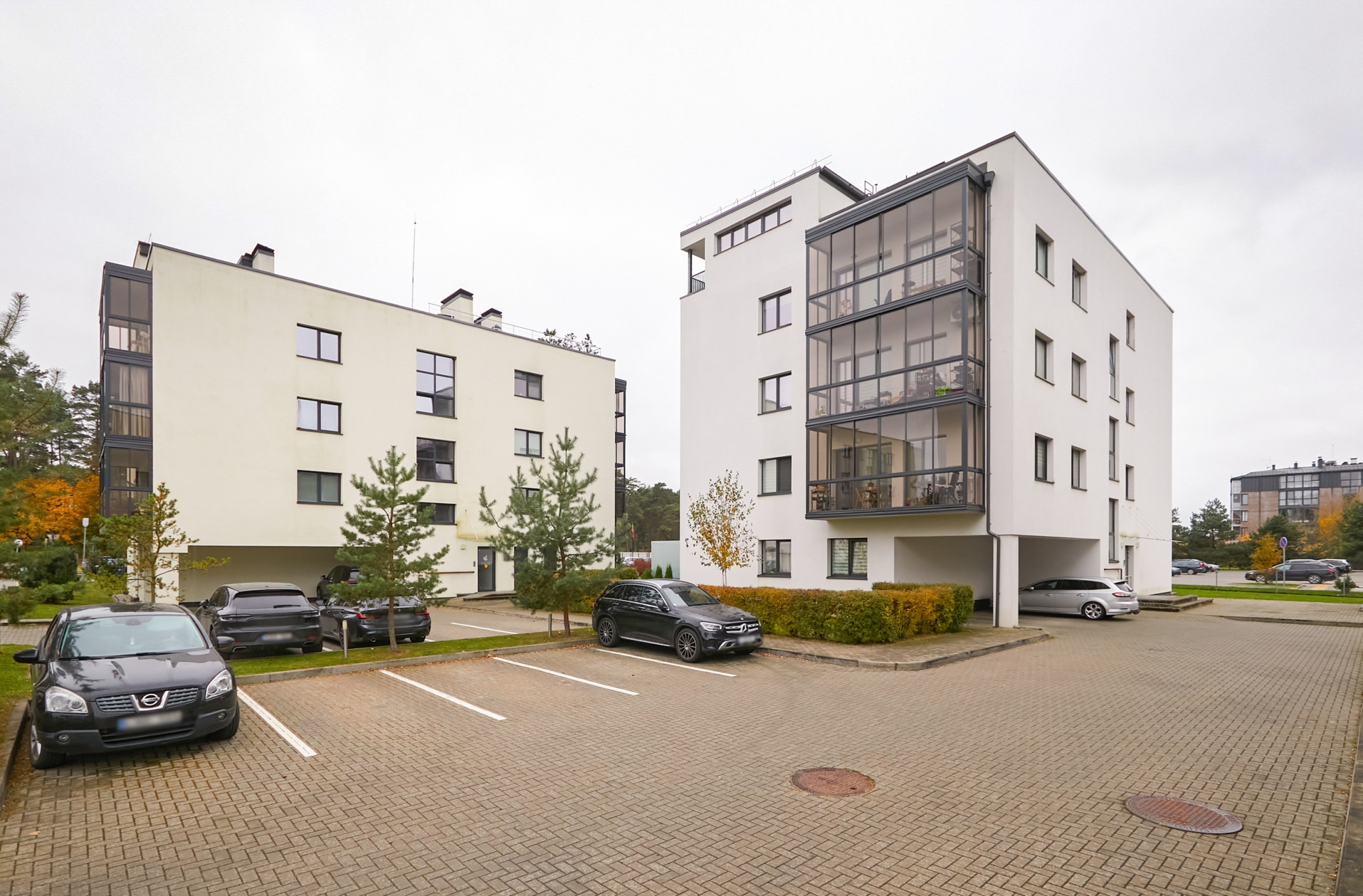 Butas Žemuosiuose Kaniūkuose